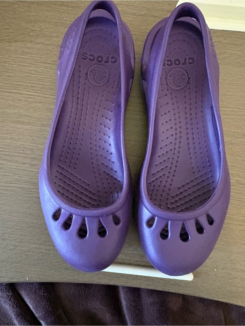 CROCS Women's Purple Slip-On Ballet Flats